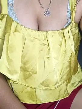 Victoria-i online show from April 2026 08:14:02 PM