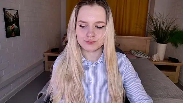 SherriButlers online show from April 2026 05:10:02 AM