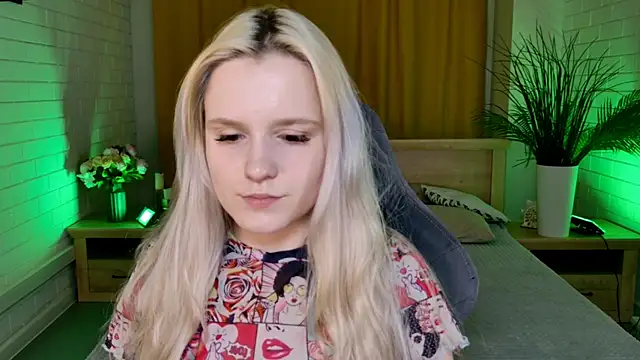 SherriButlers online show from June 2026 05:13:02 AM