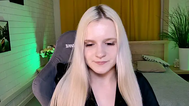 SherriButlers online show from June 2026 10:15:01 AM
