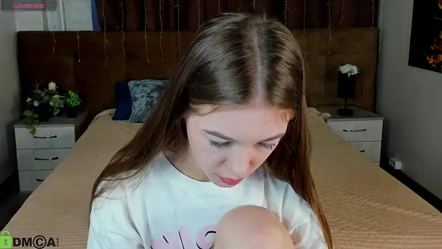 Miss Shanel online show from April 2026 12:53:01 AM