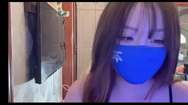 thelittlexx online show from June 2026 02:33:01 PM