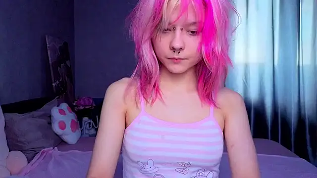 PerryKitty online show from June 2026 03:35:01 PM