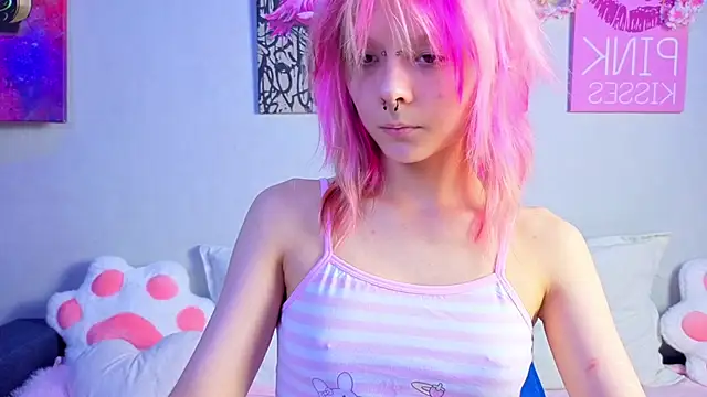 PerryKitty online show from July 2026 03:48:02 PM