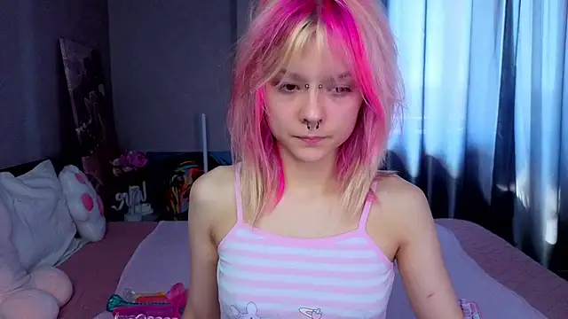 PerryKitty online show from August 2026 12:07:02 PM