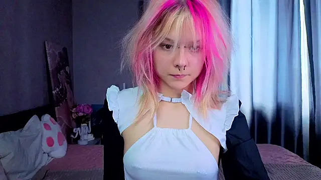 PerryKitty online show from August 2026 01:02:01 PM