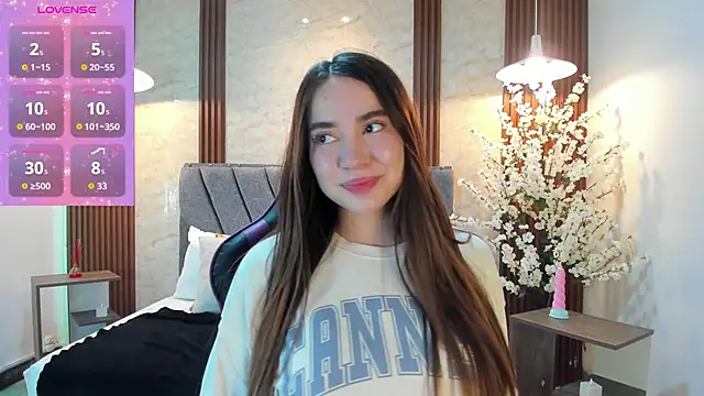 Anissa m  online show from April 2026 02:11:02 PM