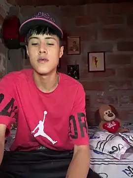 Snapshot of canoo12_ chatting on April 2026 05:19:02 PM canoo12 online show from April 2026 05:19:02 PM