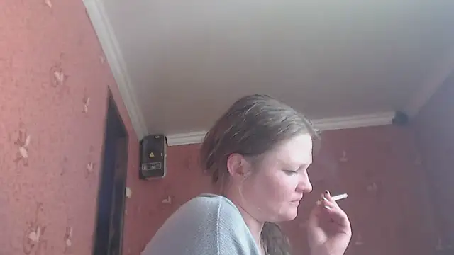 Snapshot of CharleyReid chatting on June 2026 06:37:02 AM CharleyReid online show from June 2026 06:37:02 AM