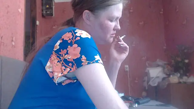 Snapshot of CharleyReid chatting on June 2026 11:58:01 AM CharleyReid online show from June 2026 11:58:01 AM