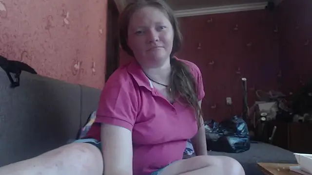 Snapshot of CharleyReid chatting on June 2026 04:28:02 PM CharleyReid online show from June 2026 04:28:02 PM