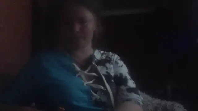 Snapshot of CharleyReid chatting on July 2026 04:10:01 PM CharleyReid online show from July 2026 04:10:01 PM