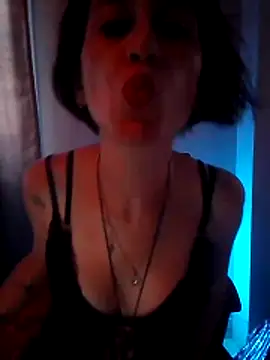 darksea2026 online show from April 2026 05:32:01 PM