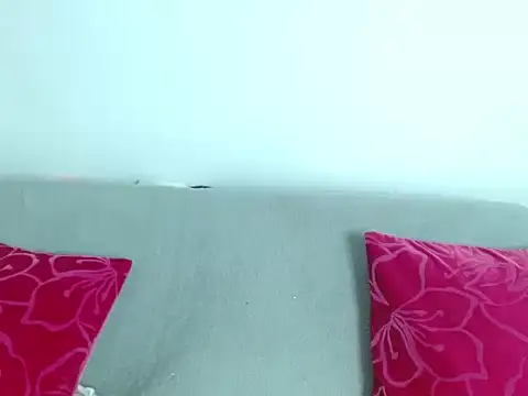 Violet Donell online show from April 2026 04:24:01 PM