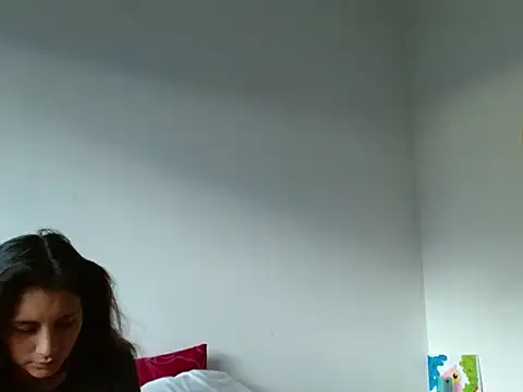 Violet Donell online show from June 2026 10:13:02 PM