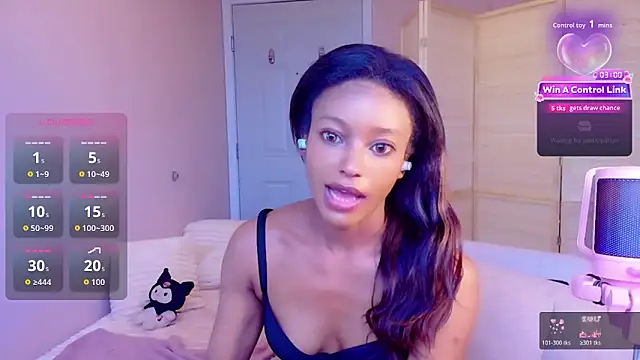 Snapshot of Amber_Fae chatting on April 2026 12:11:02 AM Amber Fae online show from April 2026 12:11:02 AM