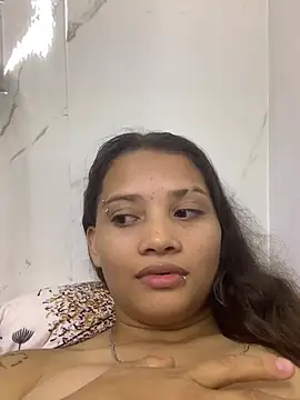 Snapshot of pricila887 chatting on June 2026 05:24:01 AM pricila887 online show from June 2026 05:24:01 AM
