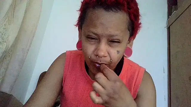 Snapshot of xblackstarX1 chatting on July 2026 02:36:01 AM xblackstarX1 online show from July 2026 02:36:01 AM