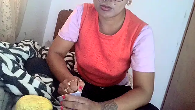 Snapshot of xblackstarX1 chatting on July 2026 12:31:01 PM xblackstarX1 online show from July 2026 12:31:01 PM