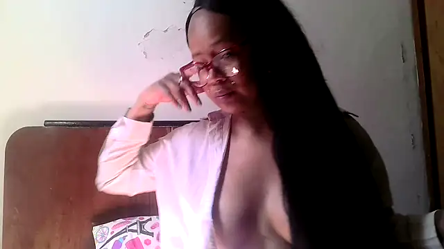 Snapshot of xblackstarX1 chatting on August 2026 07:13:02 PM xblackstarX1 online show from August 2026 07:13:02 PM