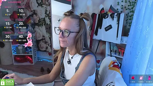 jesica mooonn online show from July 2026 04:08:01 AM