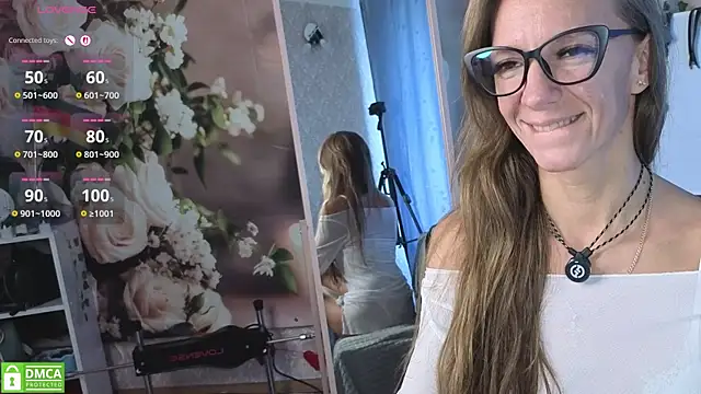 jesica mooonn online show from August 2026 03:49:02 AM