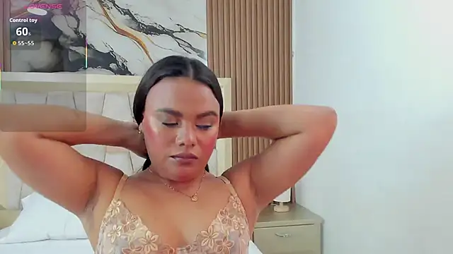 Snapshot of XimenaFerreira chatting on March 2026 02:40:02 PM XimenaFerreira online show from March 2026 02:40:02 PM