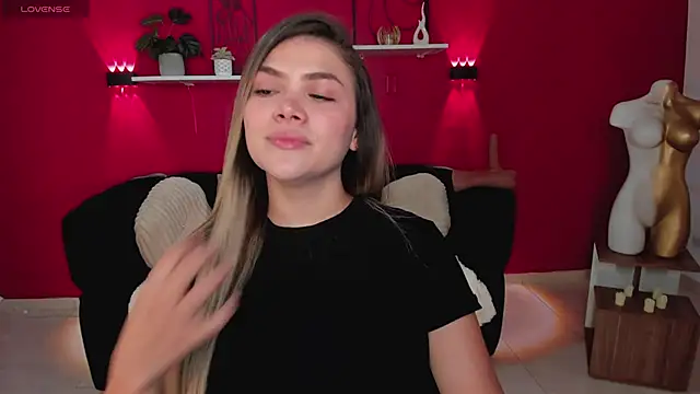 Sofia Velvetx online show from June 2026 02:43:02 PM