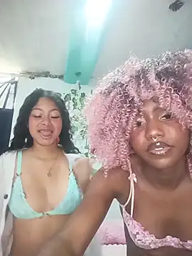 Snapshot of BelleKaty_ chatting on March 2026 06:07:02 PM BelleKaty online show from March 2026 06:07:02 PM