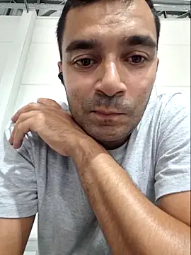 Snapshot of Anonimo-misterioso chatting on March 2026 07:02:02 PM Anonimo-misterioso online show from March 2026 07:02:02 PM