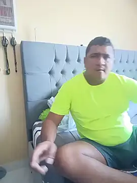 luis20212 online show from June 2026 05:07:01 PM