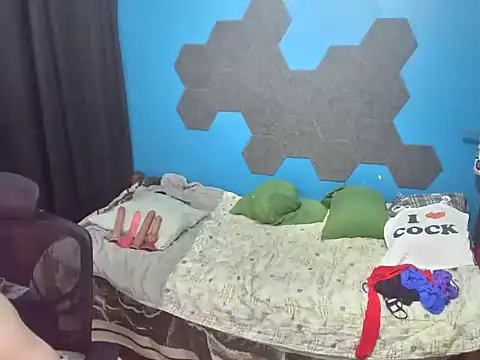 Snapshot of MachoPutito chatting on October 2025 02:54:01 AM MachoPutito online show from October 2025 02:54:01 AM