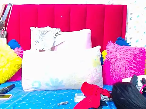 Cherrybootyofjoy86 online show from June 2026 08:25:02 AM