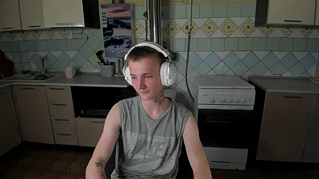 Rikytikitavi online show from March 2026 10:10:01 PM