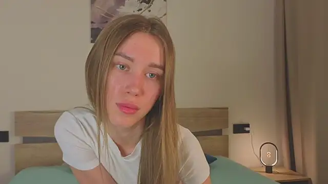 AliseeLee online show from March 2026 12:11:01 AM