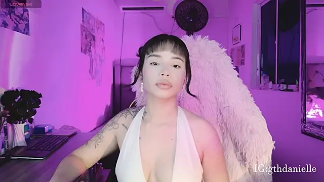 goth Valentinna online show from April 2026 05:41:02 AM