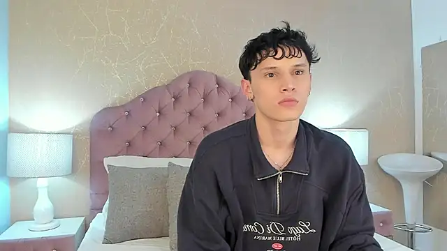 LephyStar online show from May 2026 04:17:01 AM