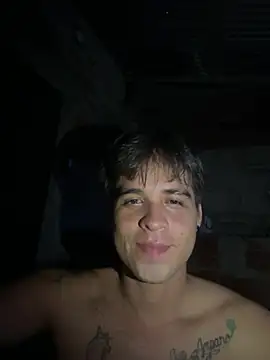 Snapshot of davidjan1996 chatting on June 2026 11:25:01 PM davidjan1996 online show from June 2026 11:25:01 PM