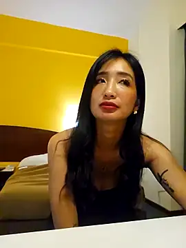 Snapshot of Emceeeeee25 chatting on March 2026 04:28:02 PM Emceeeeee25 online show from March 2026 04:28:02 PM