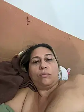 Snapshot of _violeta_99 chatting on May 2026 09:00:01 PM violeta 99 online show from May 2026 09:00:01 PM