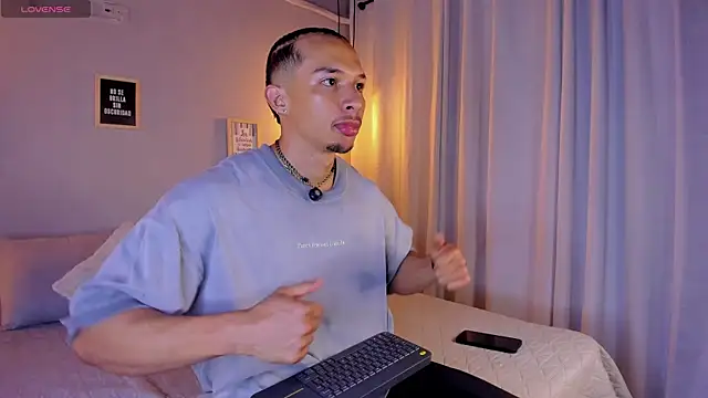 dominik drake online show from April 2026 12:47:01 PM