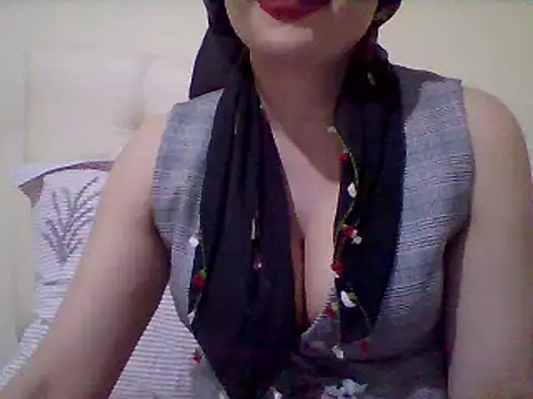 Snapshot of busex25 chatting on April 2026 09:09:02 PM busex25 online show from April 2026 09:09:02 PM