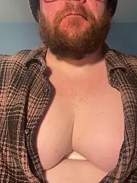 Snapshot of hugemanbreasts chatting on March 2026 02:55:01 AM hugemanbreasts online show from March 2026 02:55:01 AM