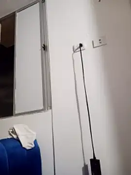 Snapshot of miguellccadena chatting on March 2026 05:18:01 AM miguellccadena online show from March 2026 05:18:01 AM