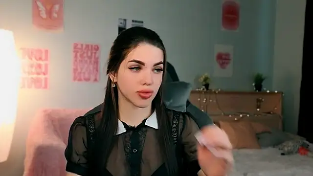 molly rettyy online show from May 2026 04:30:02 AM