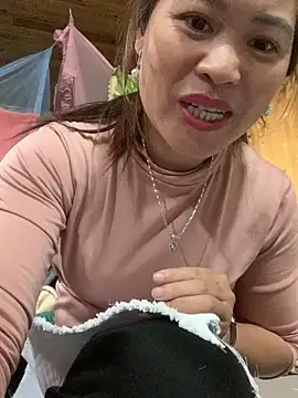 Sunny-smile1 online show from May 2026 01:11:01 AM
