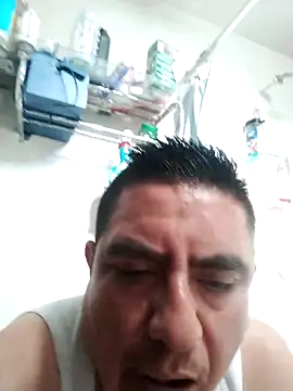 Manuel3910 online show from May 2026 10:52:02 PM