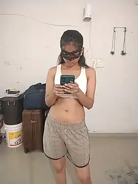 sexy couple liv online show from May 2026 04:28:01 AM