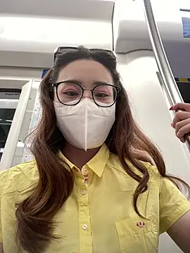 meimeibuguai online show from June 2026 11:58:02 AM