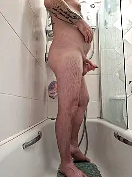 Maralopsari1 online show from April 2026 10:24:01 AM